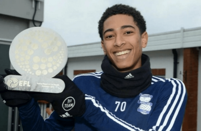 巴尔韦德：目前不会考虑让尼科进行手术治疗（巴尔韦德：暂不考虑让尼科动手术）