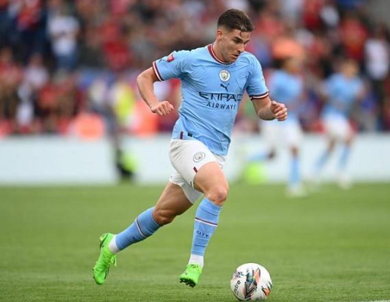 河南省委书记刘宁会见河南队将士，祝贺河南队勇夺足协杯亚军（河南省委书记刘宁接见河南队将士，祝贺球队斩获足协杯亚军）