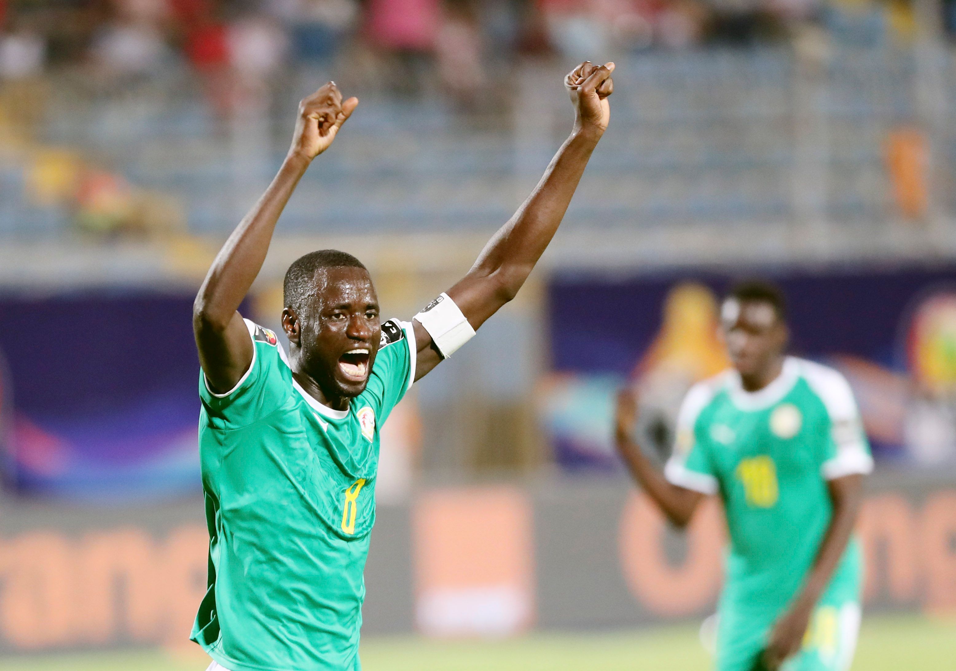 川超联赛首次出现熔断，成都66分钟8-0巴中直接结束比赛（川超联赛首现熔断机制：成都66分钟8比0巴中，比赛提前结束）