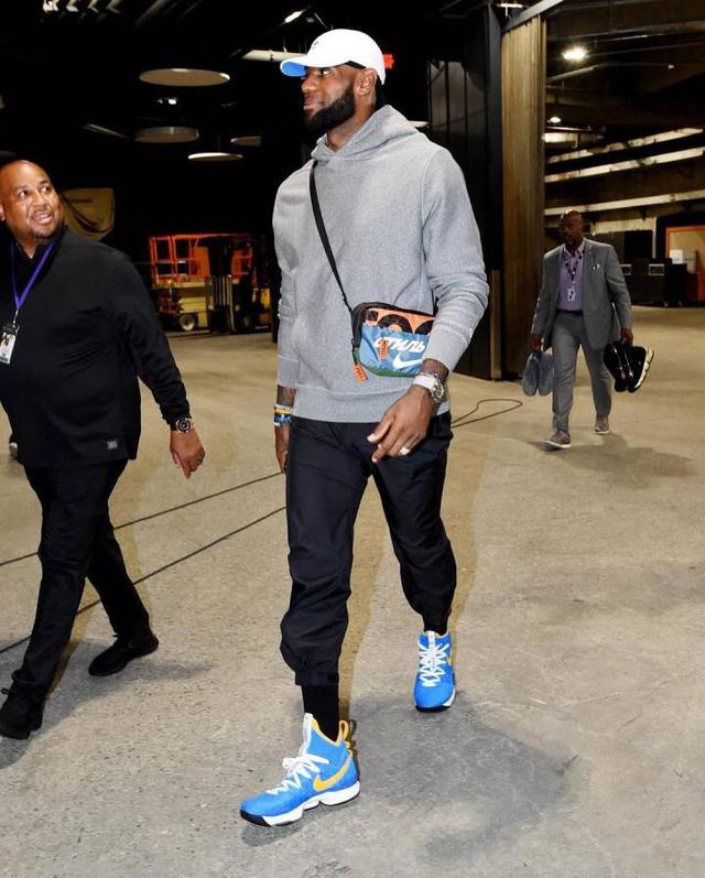 亚历山大15中11轰28分8助，连续96场20+得分（亚历山大15投11中轰28分8助，已连续96场20+）