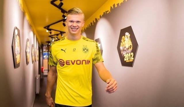 西媒：皇马已开始物色新帅，齐达内和克洛普在列（西媒称皇马已着手寻找新主帅，齐达内与克洛普在候选之列）