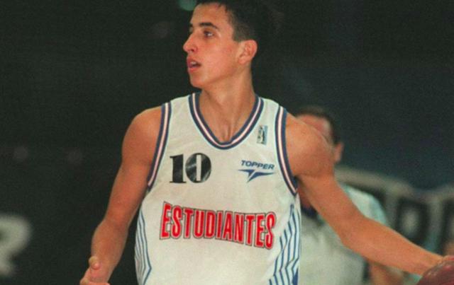 曼城德布劳内助攻斯特林得分（德布劳内助攻 斯特林为曼城破门）