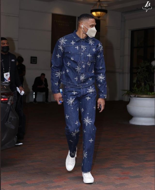 孔蒂：双线能力不足？我们买了个9个人，问题是有7个人受伤了（孔蒂回应双线质疑：引进9人，却有7人伤停）