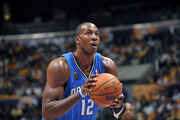 阿德里亚诺：感谢球迷还称我为皇帝；伊布是我合作过最强队友（阿德里亚诺：感谢球迷仍称我皇帝，伊布是我合作过最强的队友）