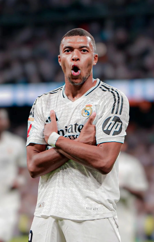 穆帅：我和孔蒂不是朋友，他是顶级教练但我不清楚他的为人（穆帅：我与孔蒂并非朋友，他是顶级教练，但我不太了解他的为人）